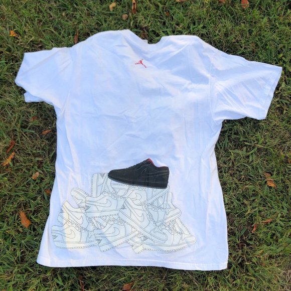 >>SOLD<< Air Jordan Nike Shoe T-Shirt Tee - Picture 7 of 8
